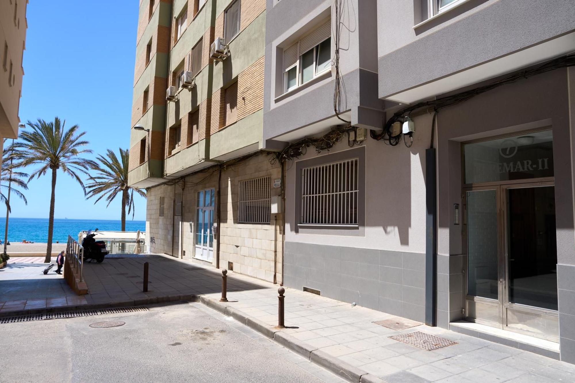 Paseo Maritimo - Apartamento A Estrenar, A Pie De Playa, Con 2 Banos 阿尔梅里亚 外观 照片