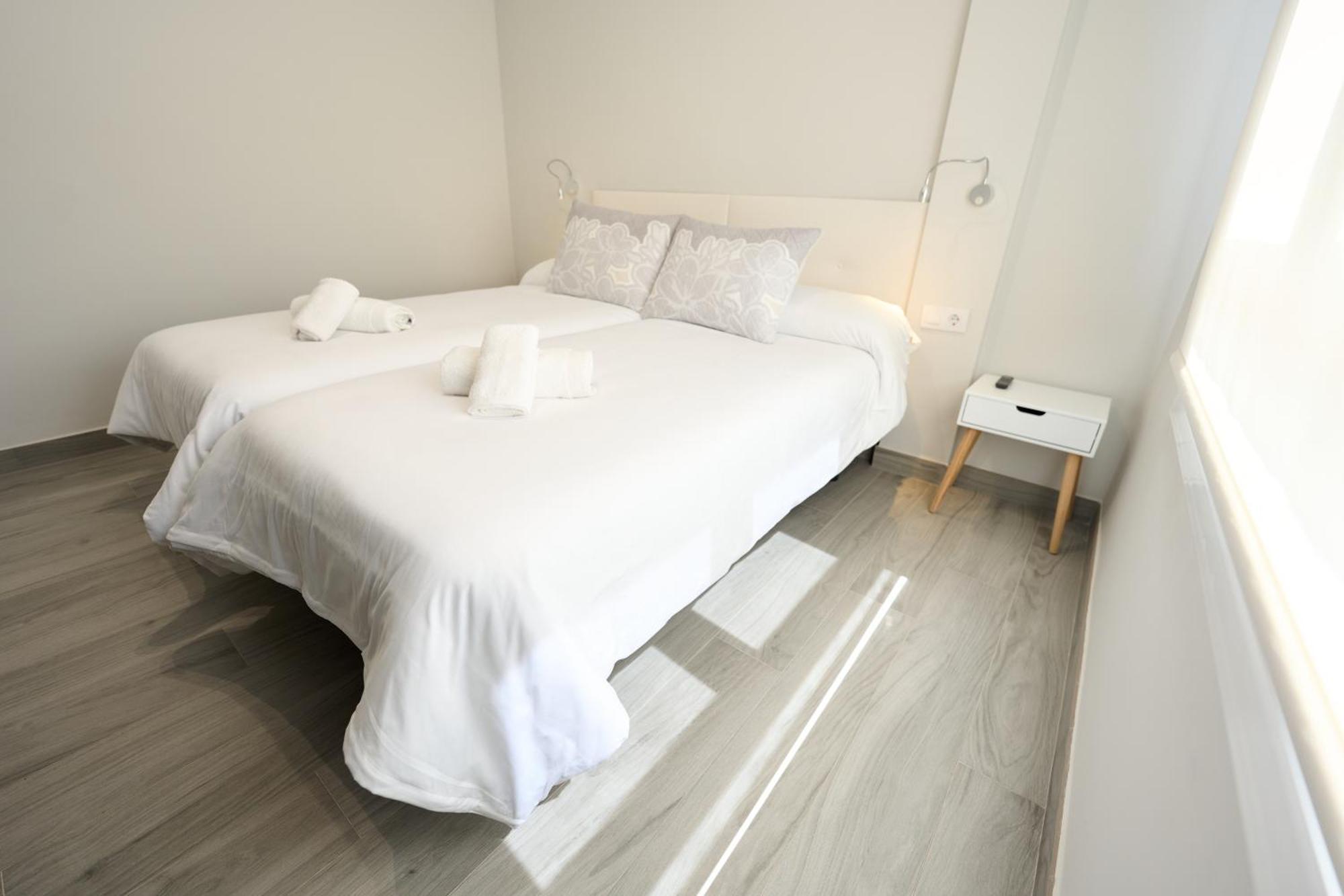Paseo Maritimo - Apartamento A Estrenar, A Pie De Playa, Con 2 Banos 阿尔梅里亚 外观 照片