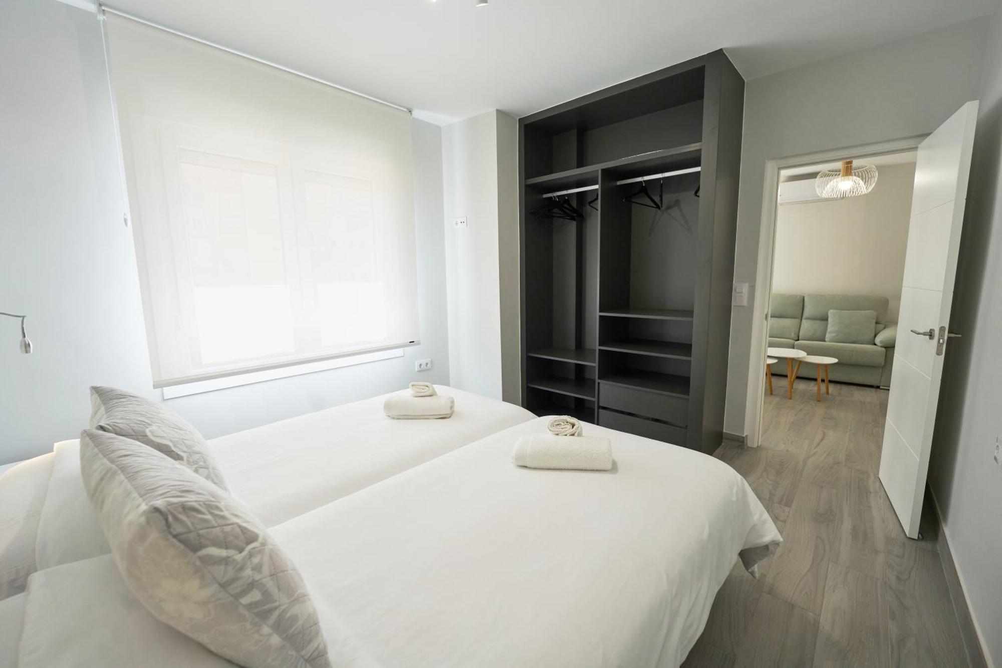 Paseo Maritimo - Apartamento A Estrenar, A Pie De Playa, Con 2 Banos 阿尔梅里亚 外观 照片