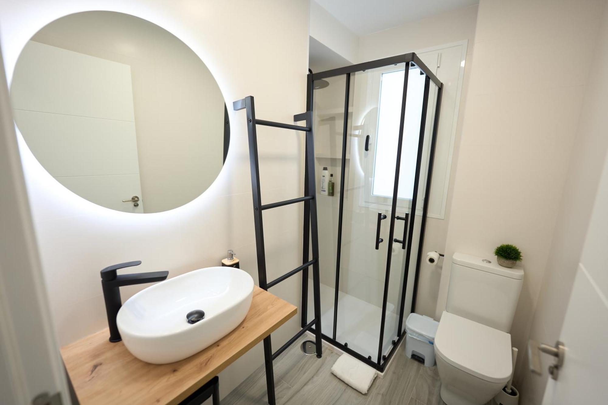 Paseo Maritimo - Apartamento A Estrenar, A Pie De Playa, Con 2 Banos 阿尔梅里亚 外观 照片